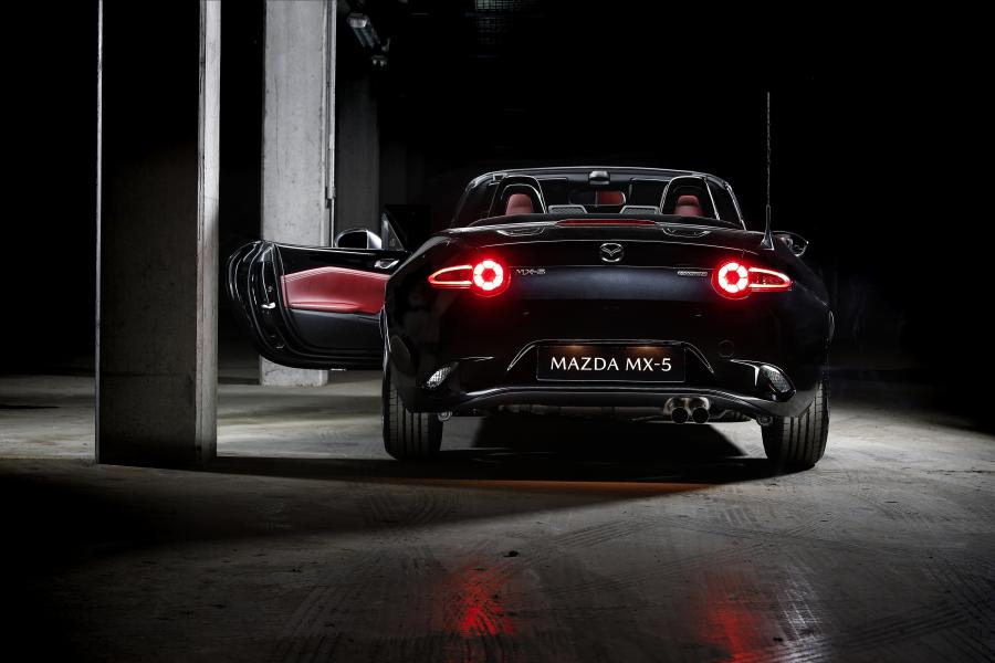  Mazda MX-5 Eunos Edition 2020 года  (FR) (фото 25 из 30)